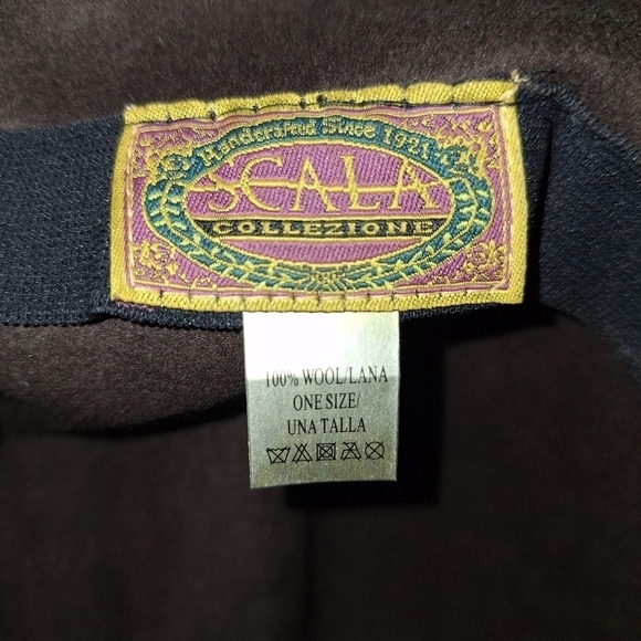 Scalo Collection Wool Hat with Attached Scarf Brown - Picture 4 of 4